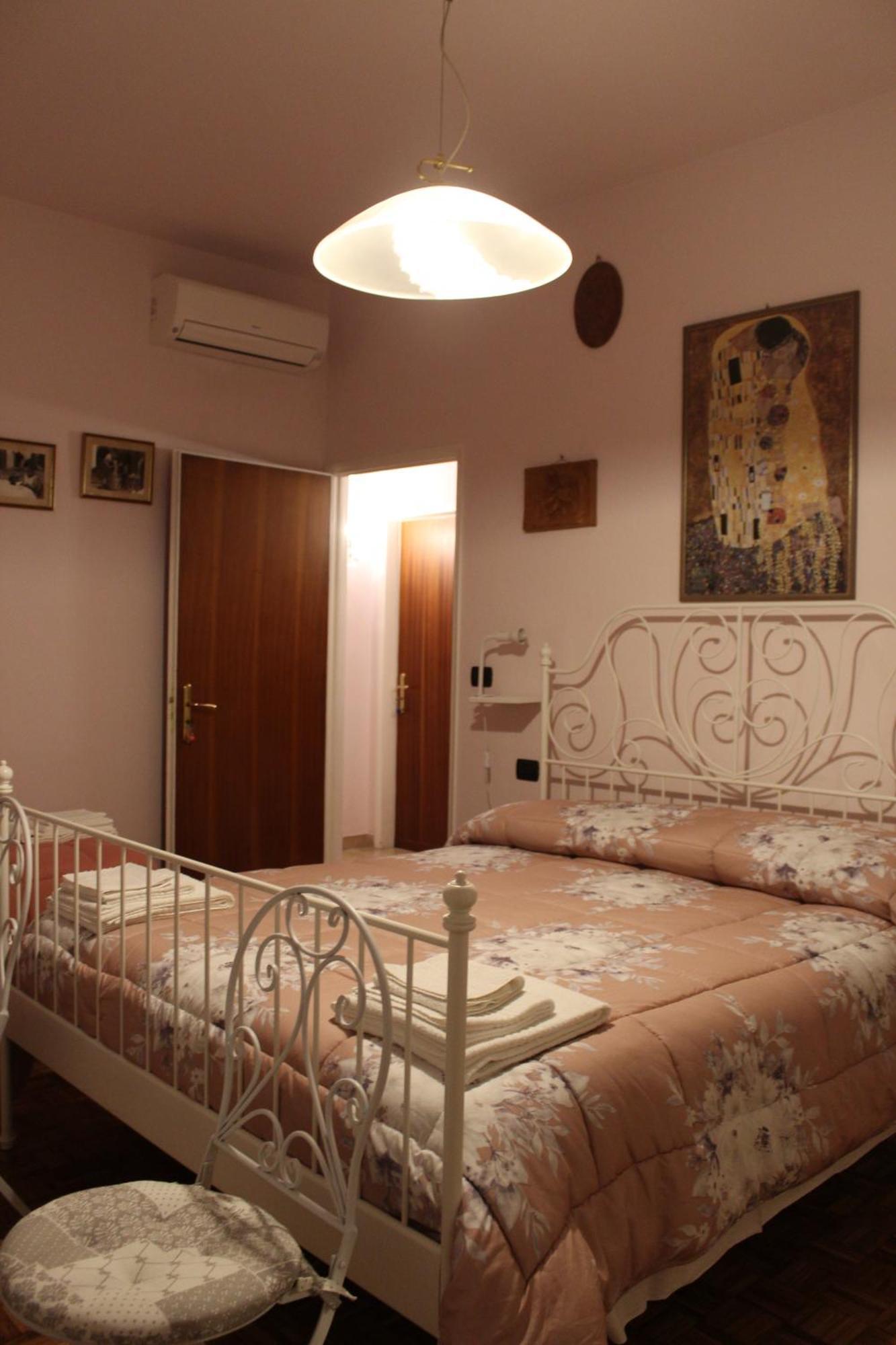 رافيننا B&B Marilyn المظهر الخارجي الصورة
